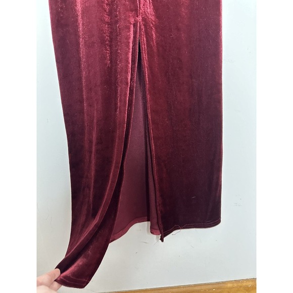 Sun Fire USA Deep Red Velvet Plush Short Sleeve Maxi Dress Sz Small - Picture 6 of 7